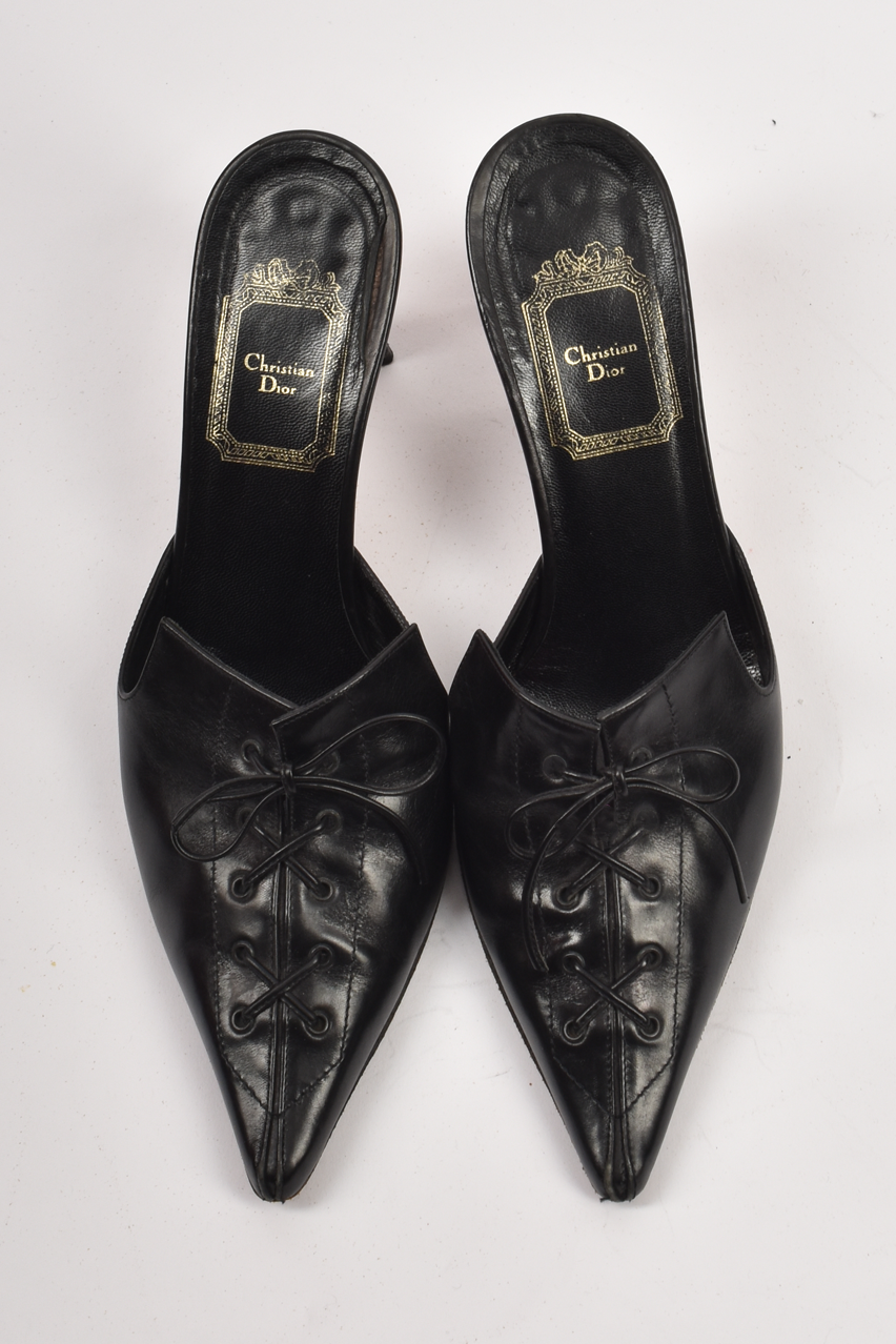 CHRISTIAN DIOR 2000'S LACE UP HEELS
