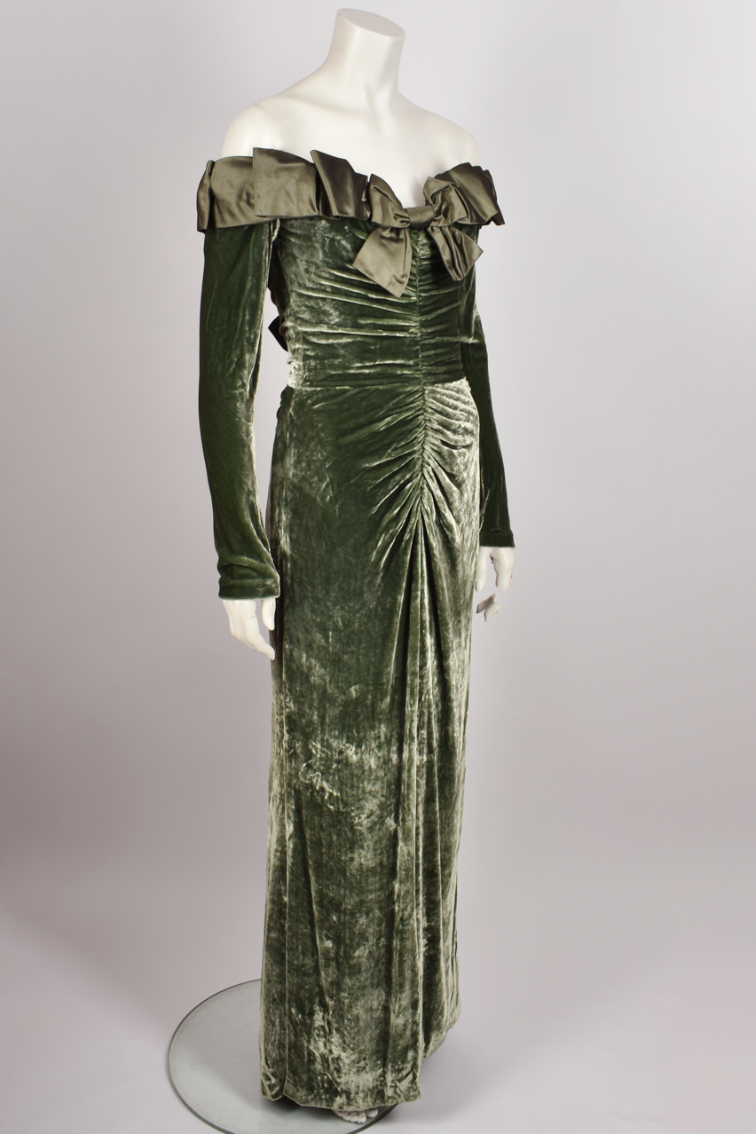 BELLEVILLE SASSOON GREEN VELVELT OFF THE SHOULDER GOWN