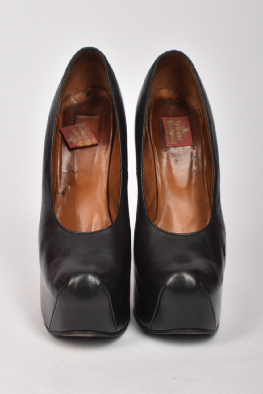 VIVIENNE WESTWOOD COURT PLATFORM PUMPS