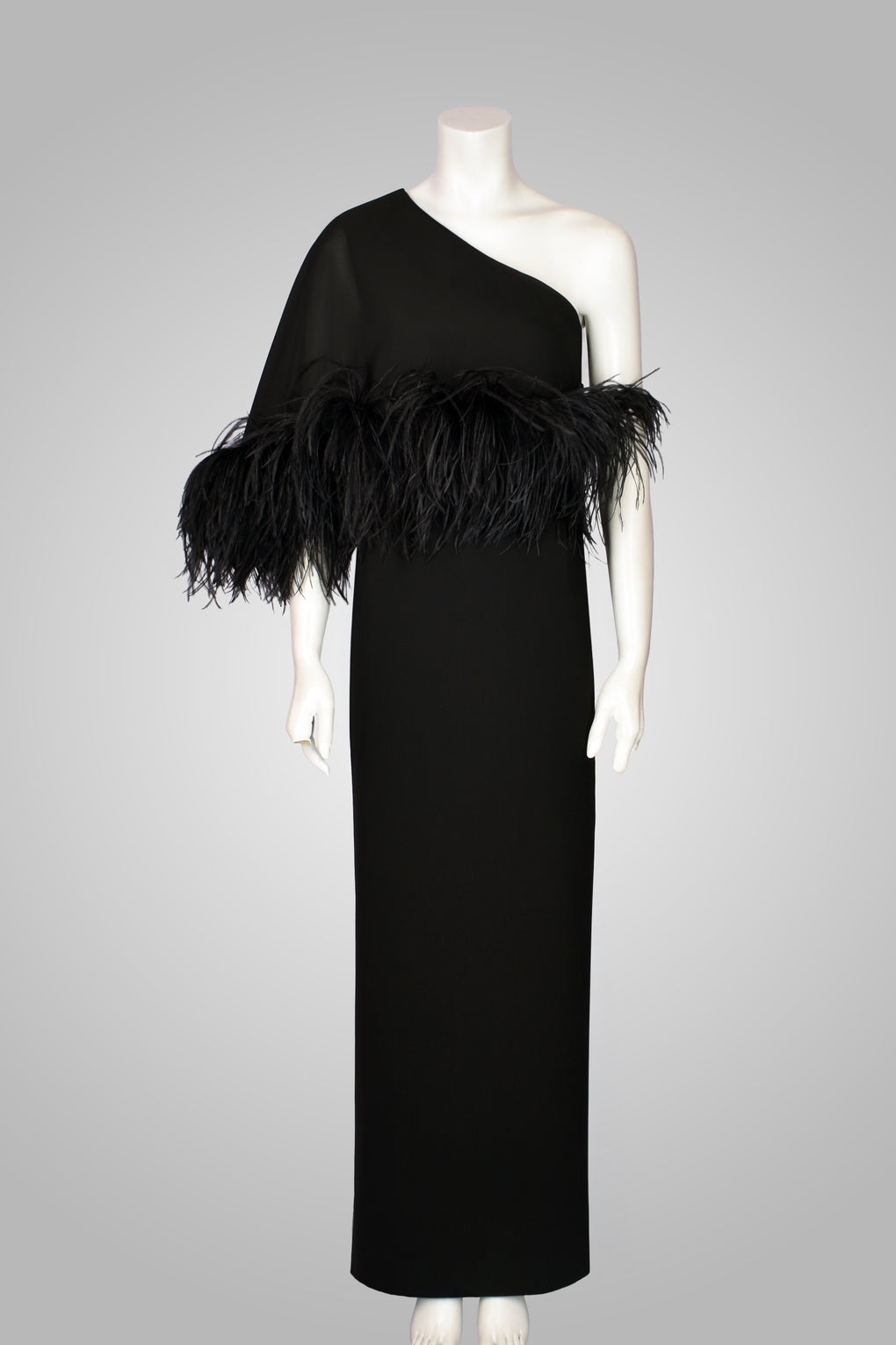 16ARLINGTON BLACK ONE-SHOULDER GOWN WITH FEATHERS