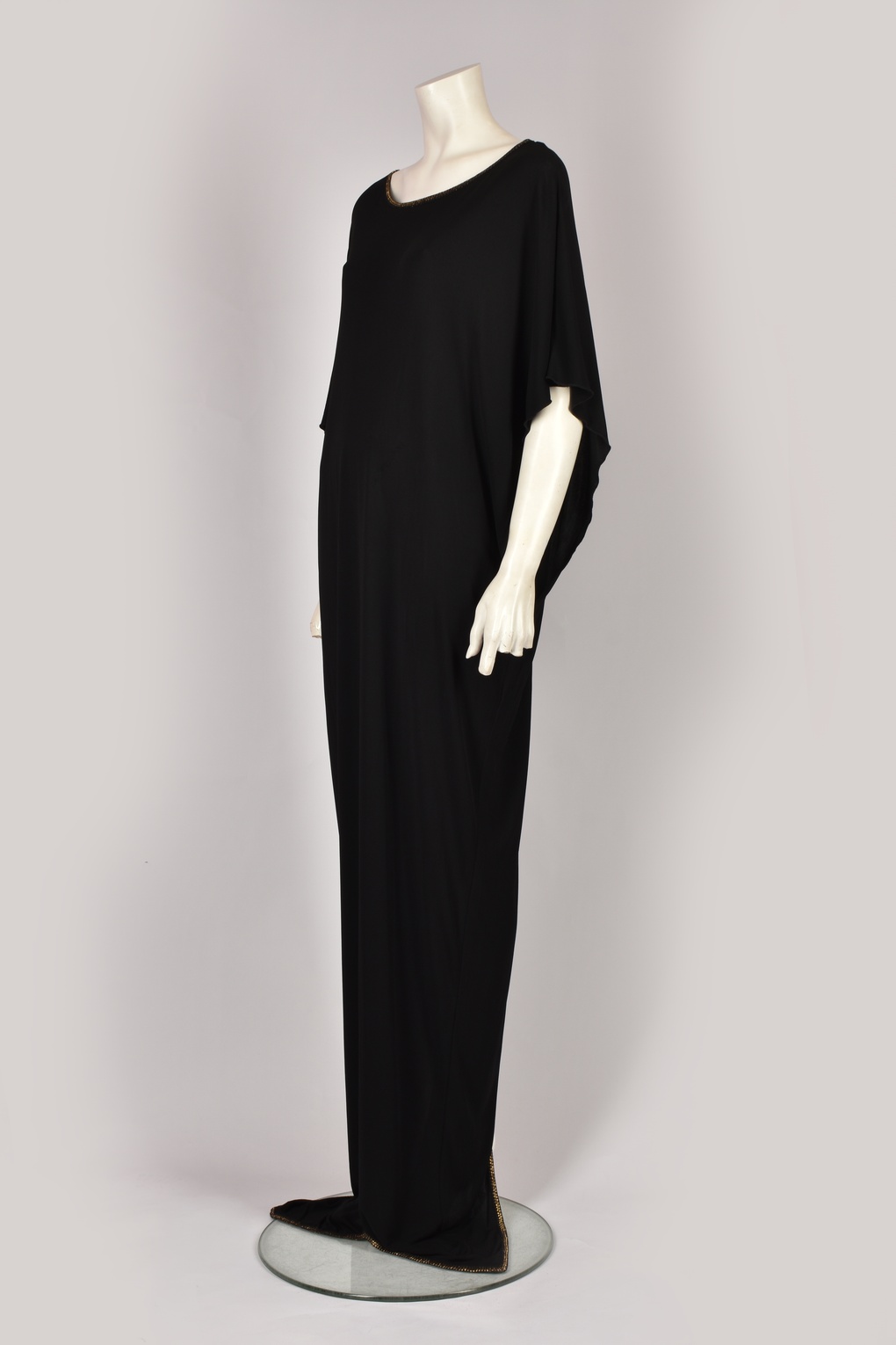 1970S BLACK TUNIC GOWN