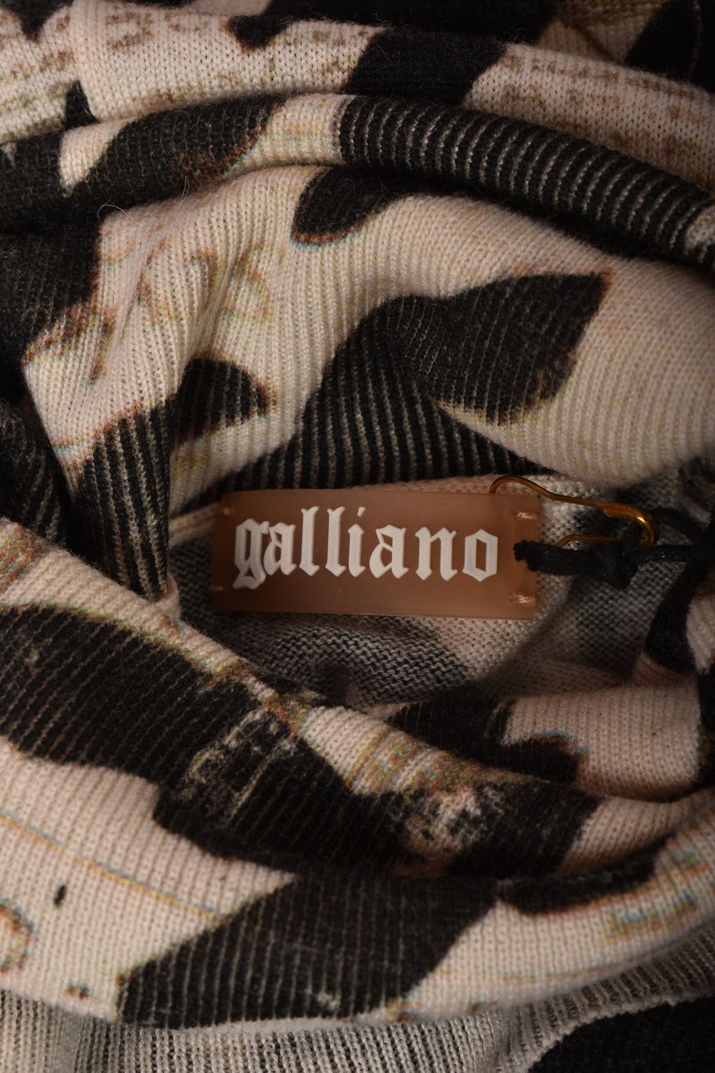JOHN GALLIANO HOUNDSTOOTH SET