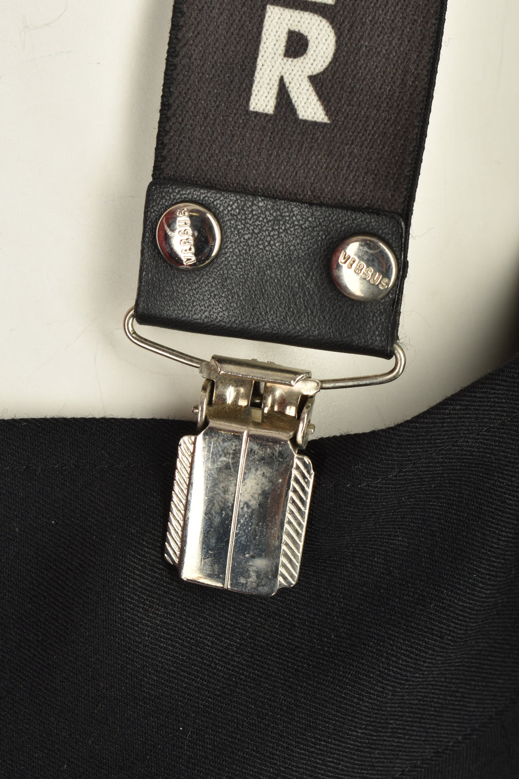 GIANNI VERSACE VERSUS BRACES