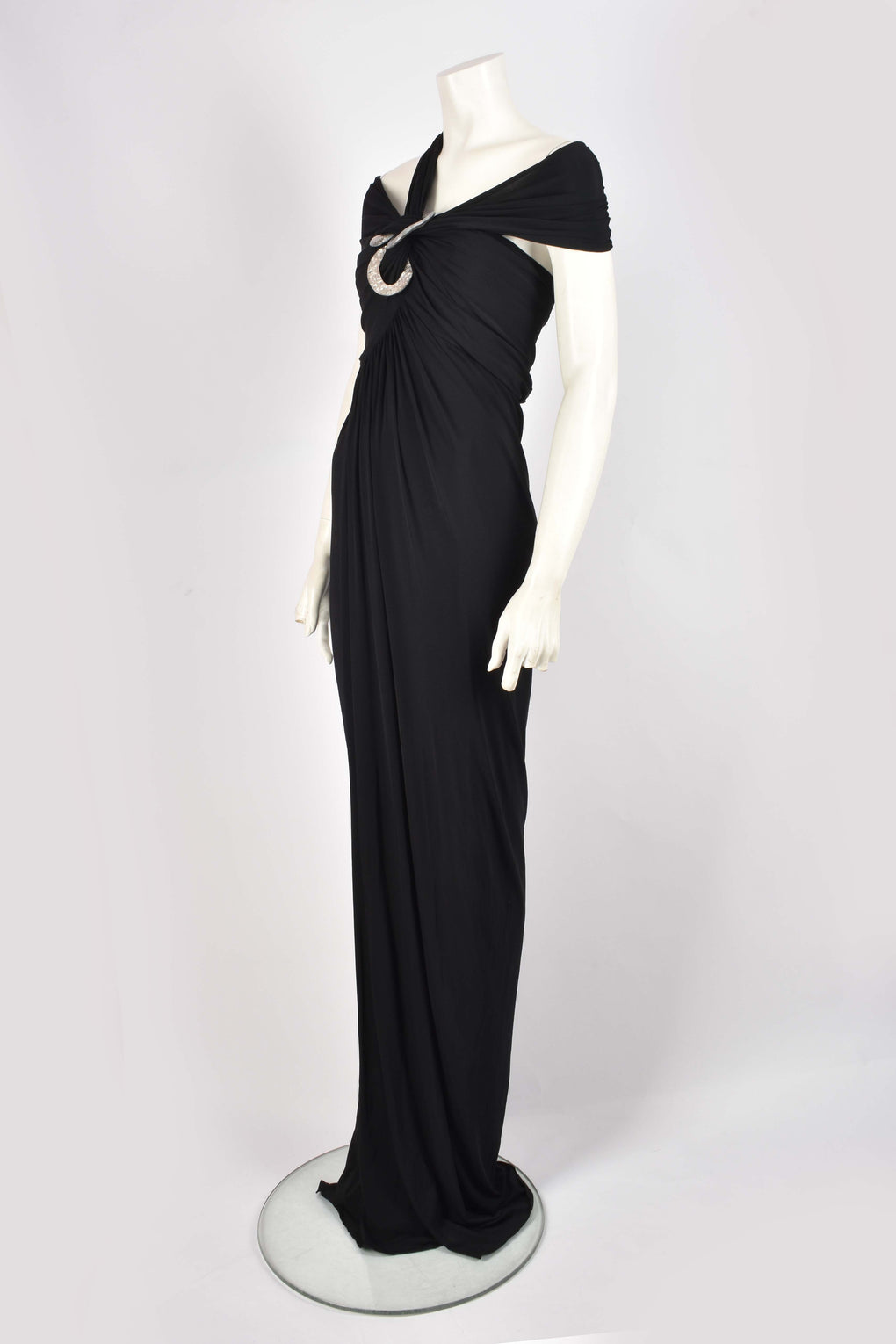 DONNA KARAN BLACK GOWN