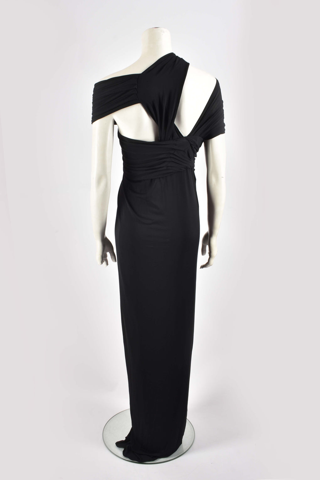 DONNA KARAN BLACK GOWN