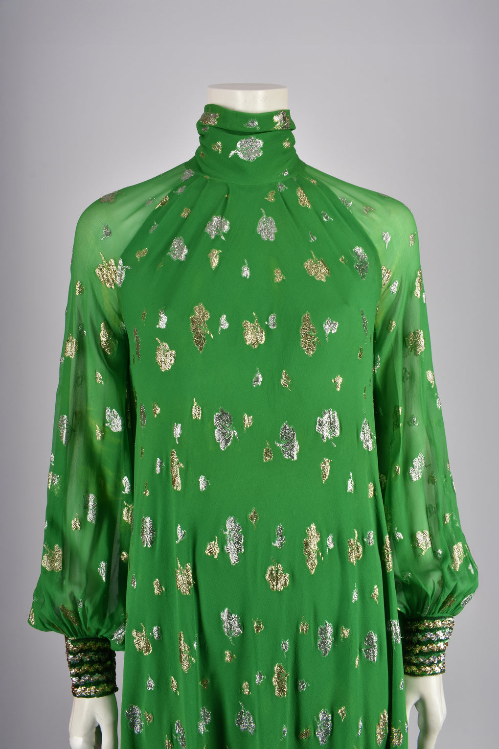 1970S SILK HARDY AMIES GOWN