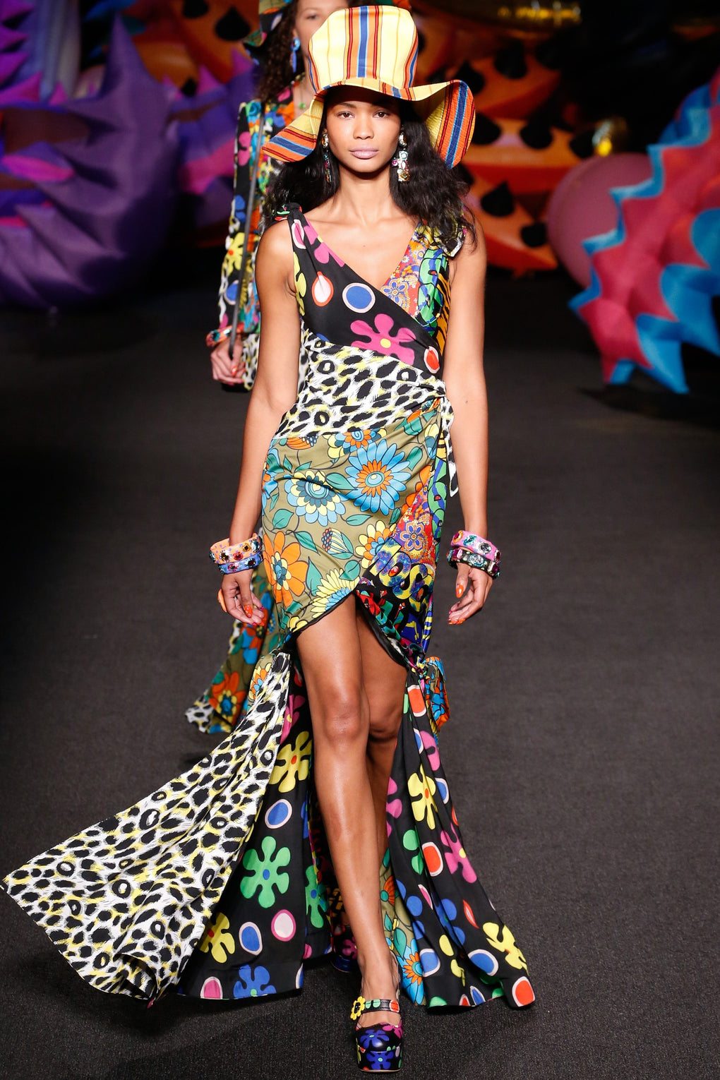 MOSCHINO PRINTED DRESS WITH A TRAIN