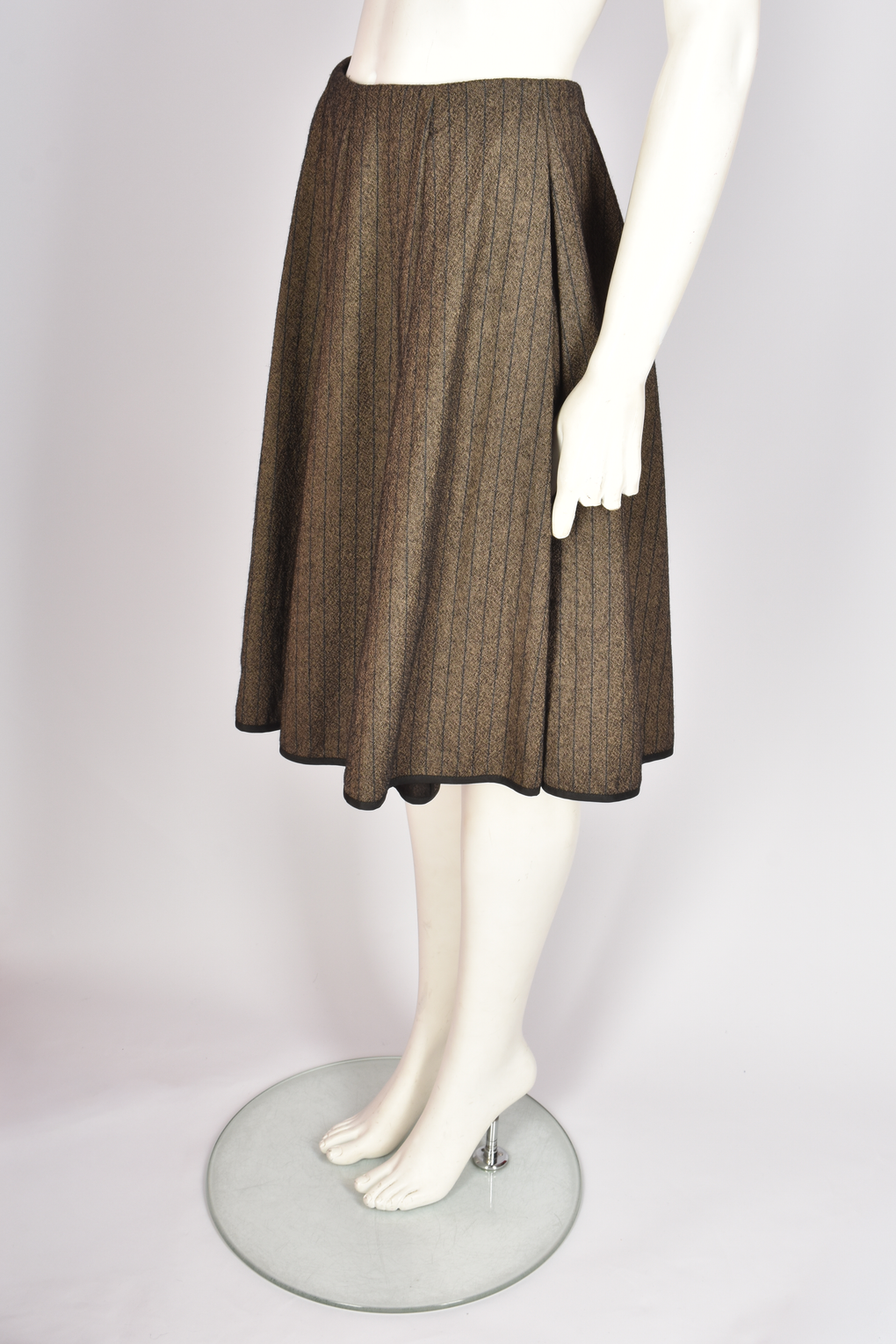 LOUIS VUITTON (MARC JACOBS) RTW FALL 2010 SKIRT SUIT