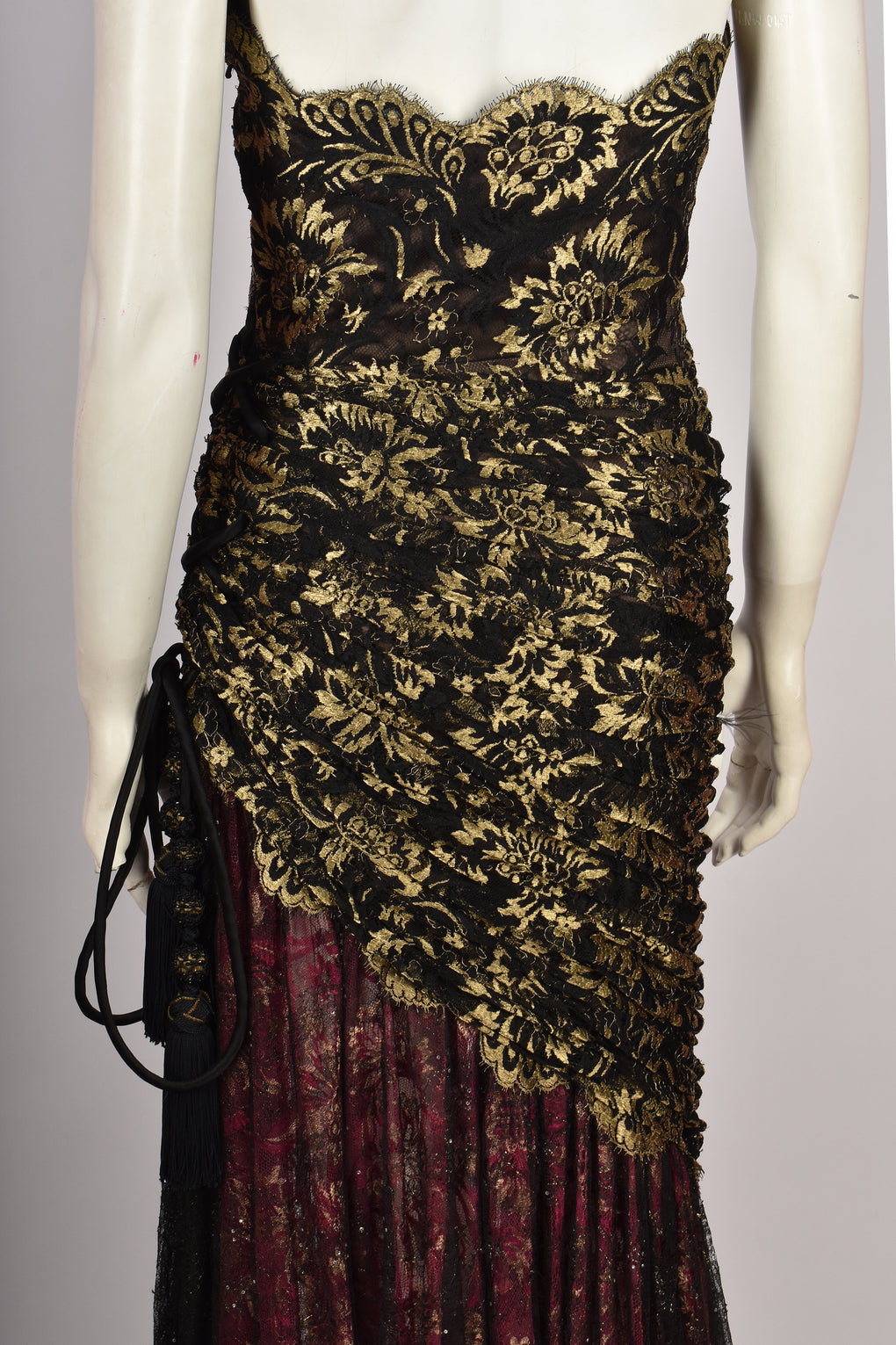 CHRISTIAN LACROIX HAUTE COUTURE A/W 1989 RUNWAY METALLIC LACE GOWN