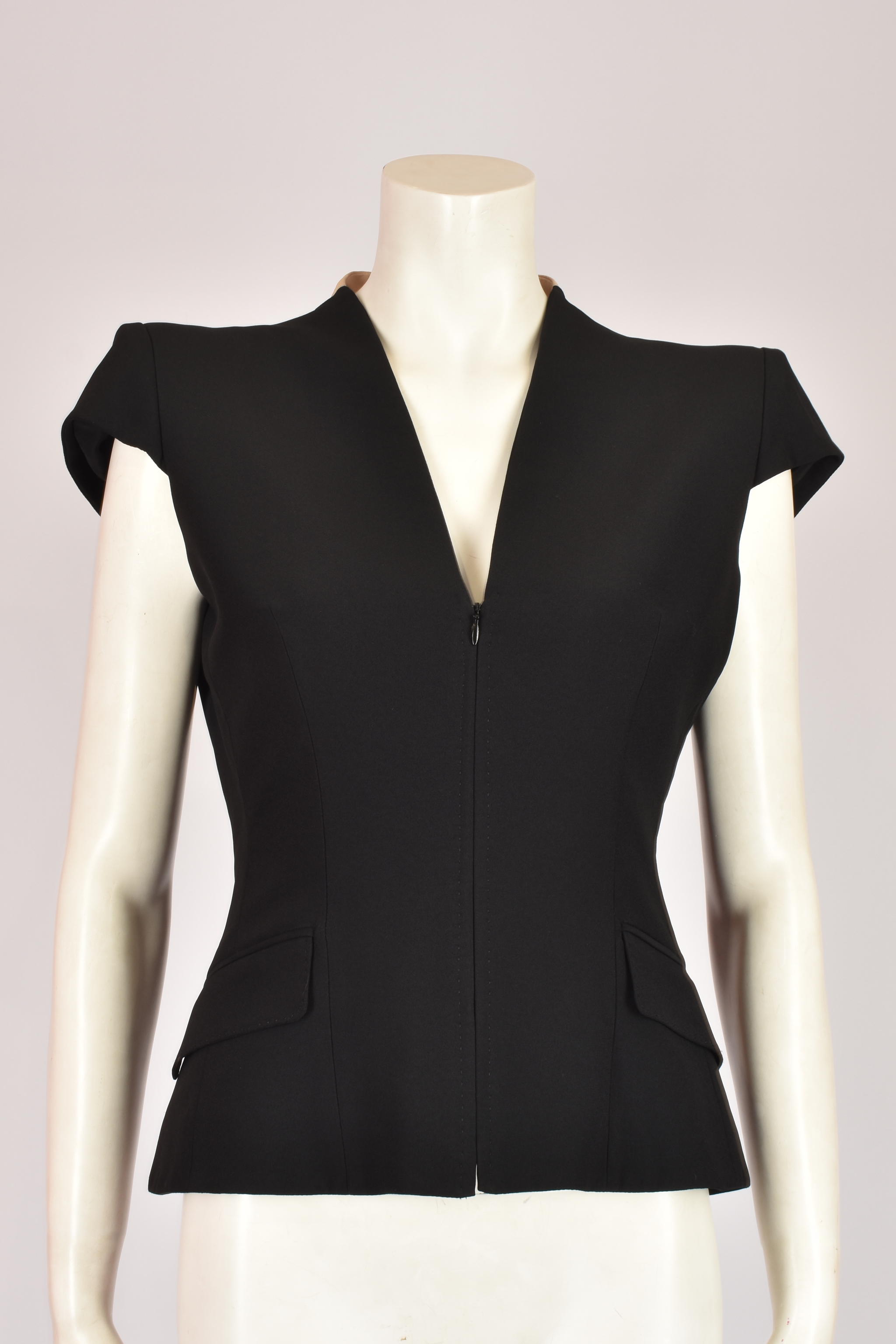 ALEXANDER MCQUEEN – Found And Vision ALEXANDER MCQUEEN – Found And Vision