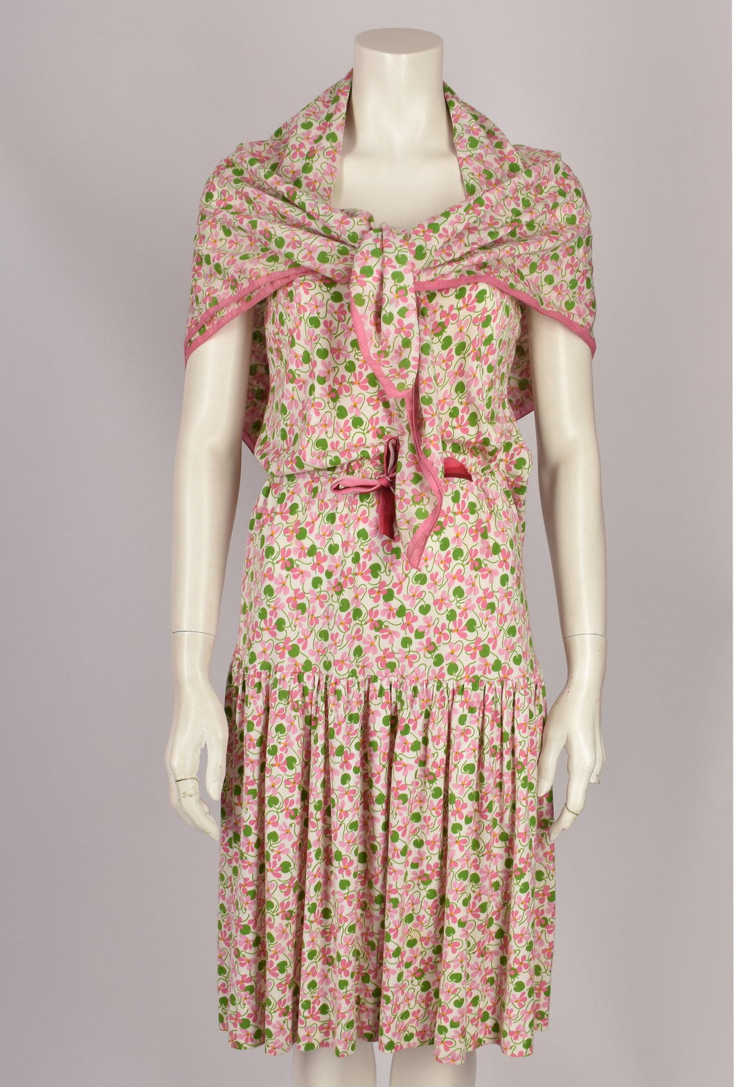 DIANE VON FURSTENBERG FLORAL DRESS AND HEADSCARF