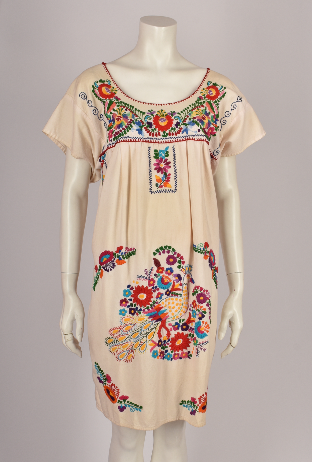 MEXICAN STYLE MINI EMBROIDERED DRESS