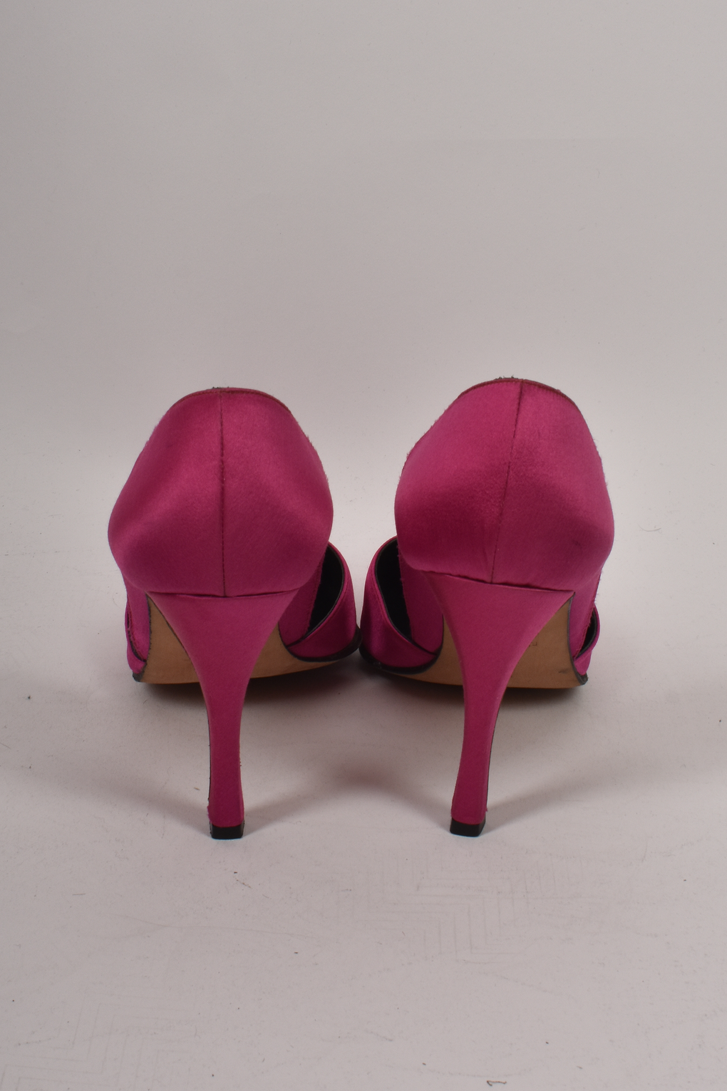 GINA HOT PINK POINTED HEEL