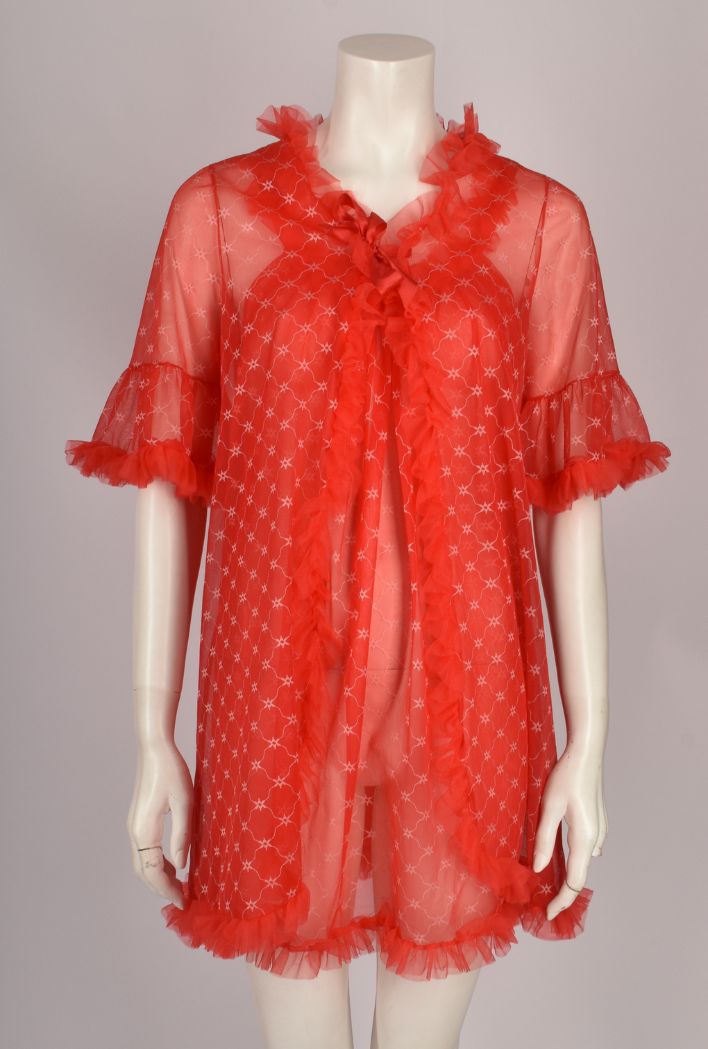 1960'S RED MATCHING BABYDOLL AND ROBE