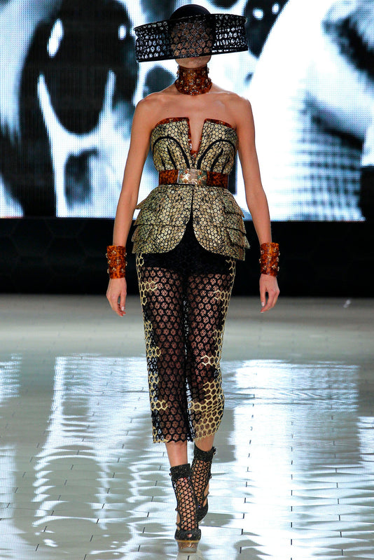 ALEXANDER MCQUEEN S/S 2013 RUNWAY BEE HIVE SKIRT SUIT