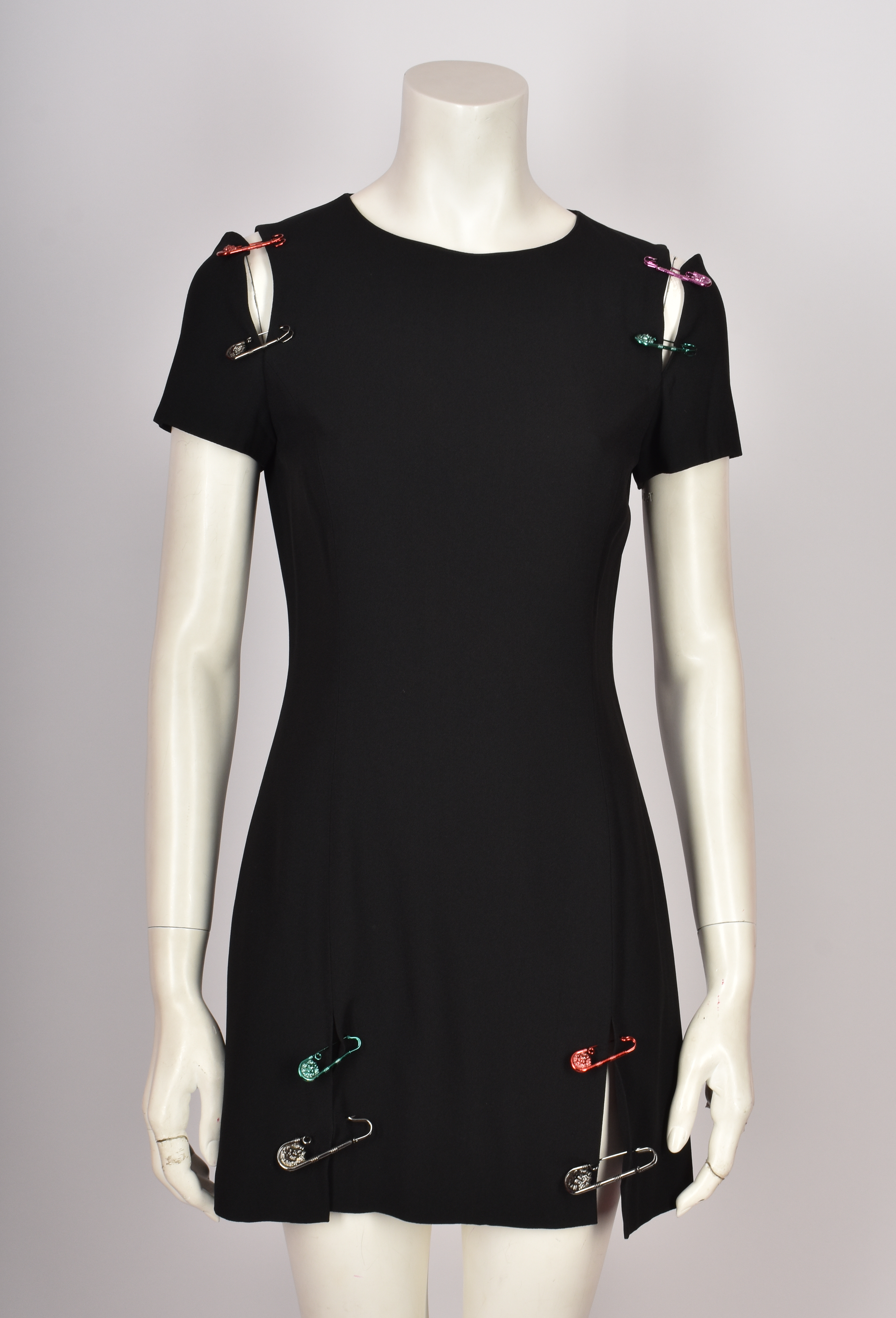 GIANNI VERSACE – Found And Vision