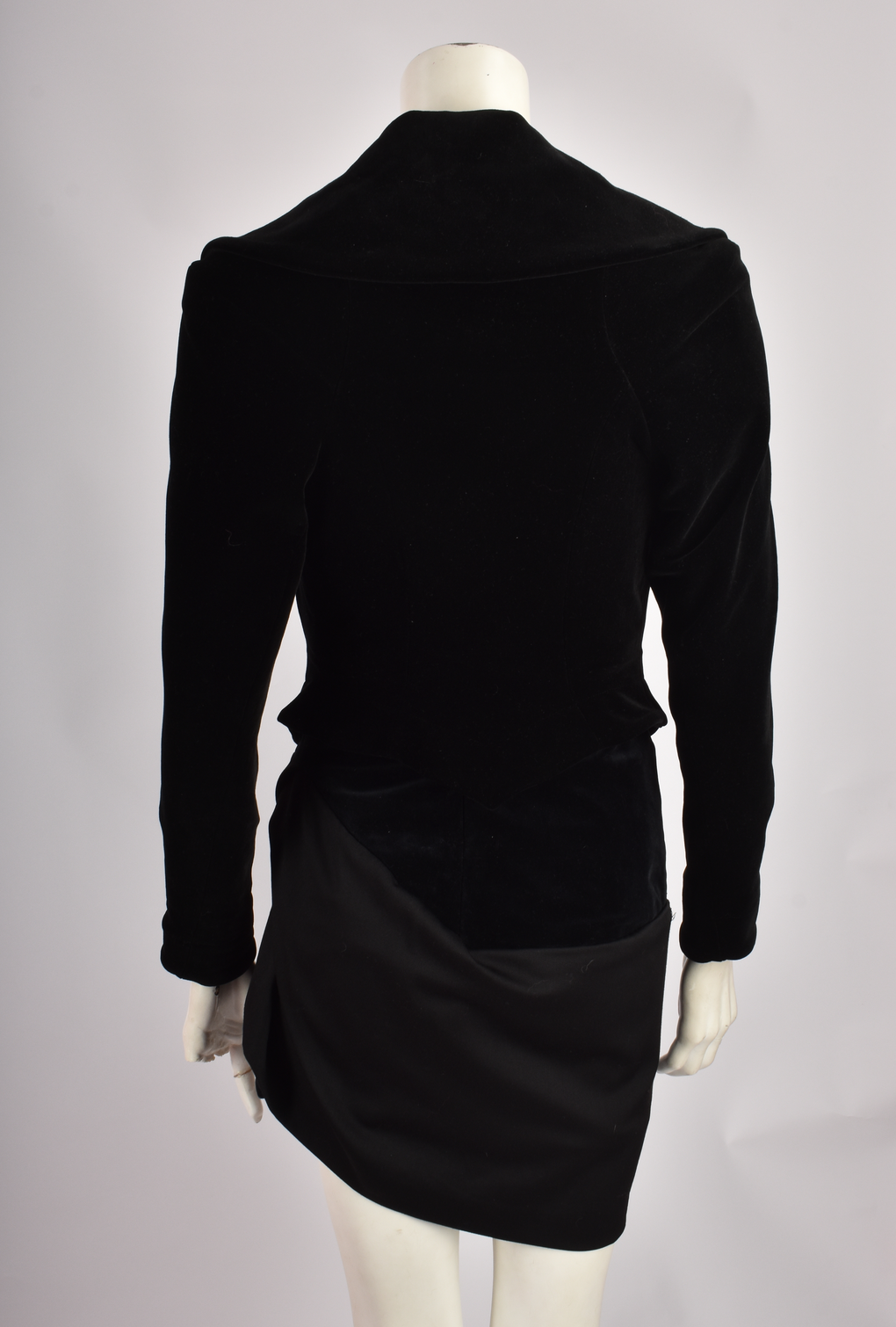 VIVIENNE WESTWOOD BLACK VELVET SKIRT SUIT