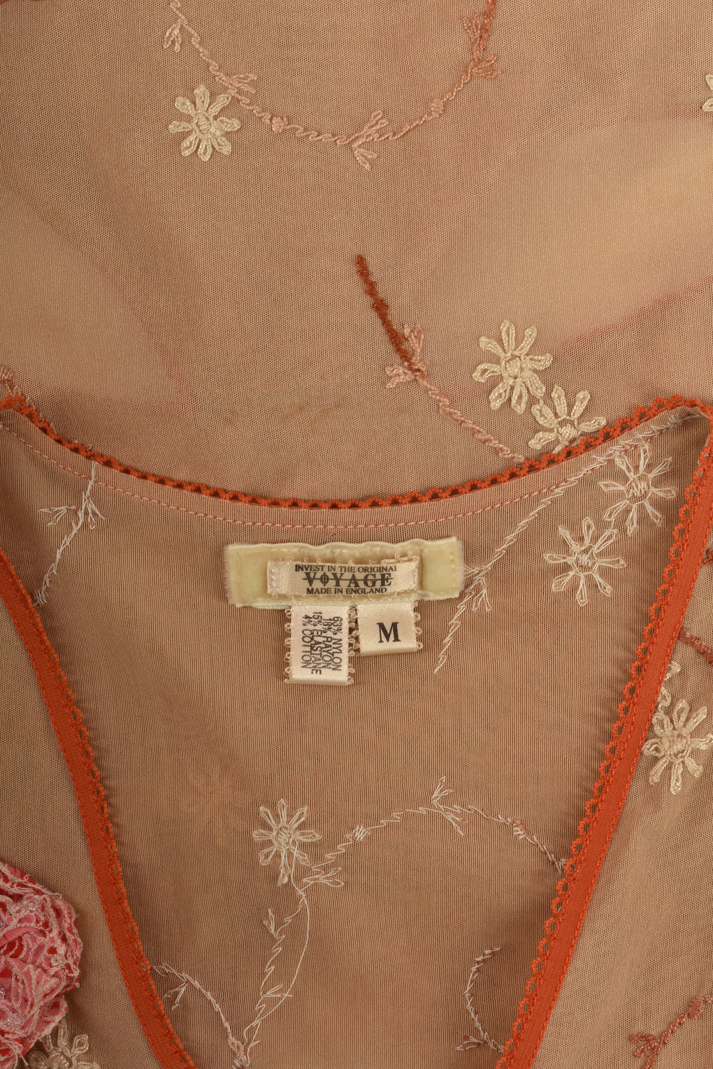 VOYAGE 90s nude embroidered vest top M